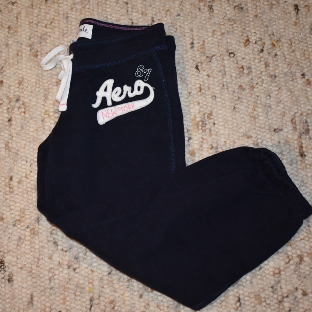 ❄️Aeropostale Capris Sweatpants Women’s (XS)